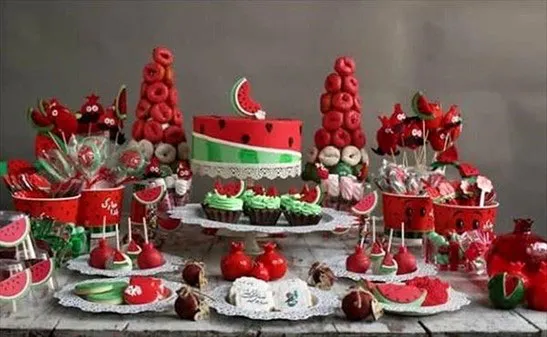 تزیین میز شب یلدا